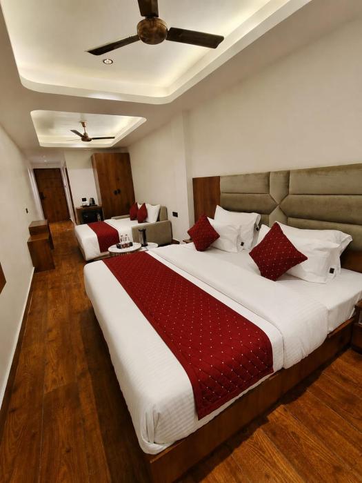 Hotel Varanasi Ganges Opposite Banaras Railway Station