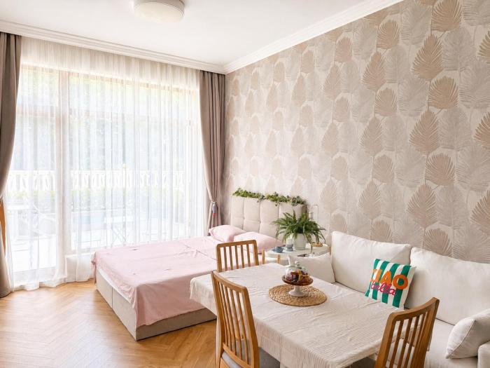 Coral Bay Studio Varna - Beachfront with Free Parking