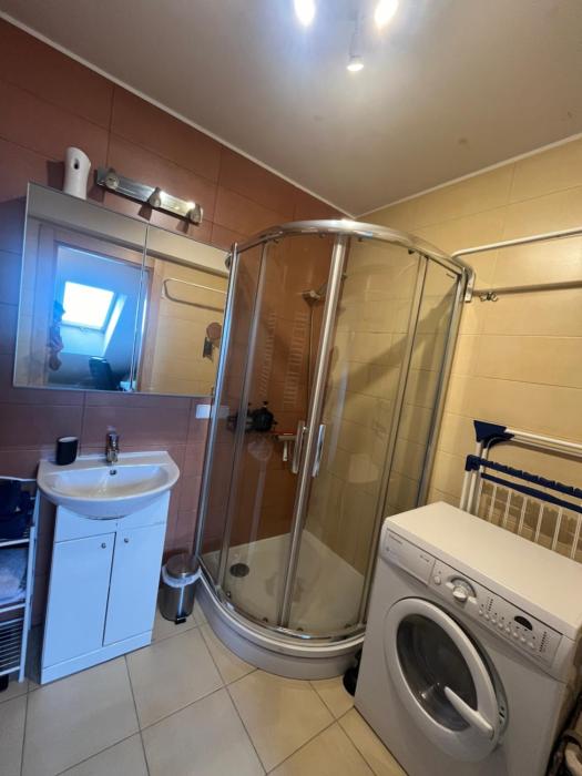 V4 Apartments