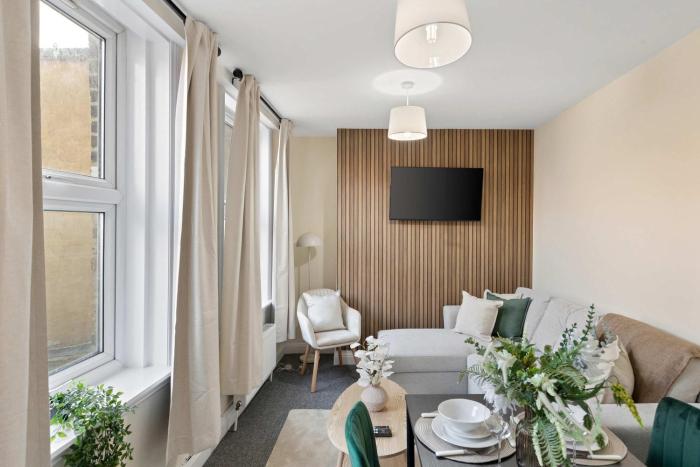 Stylish Brick Lane Apartment Sleeps 9 Shoreditch