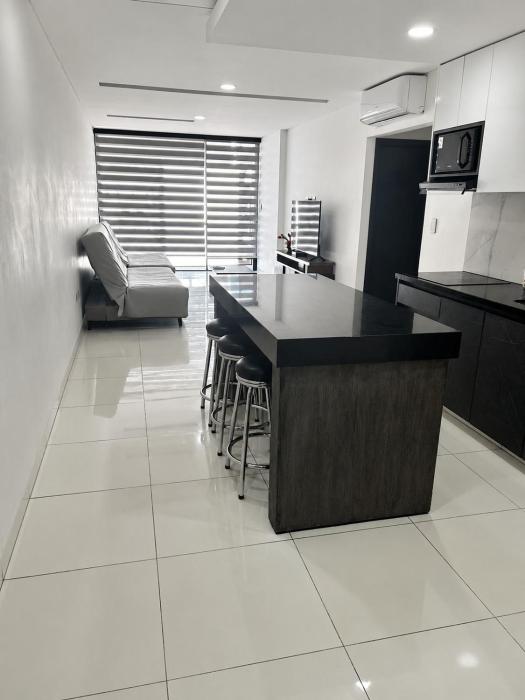 5F - 1 Bedroom Studio with Balcony, Equipetrol- Sirari