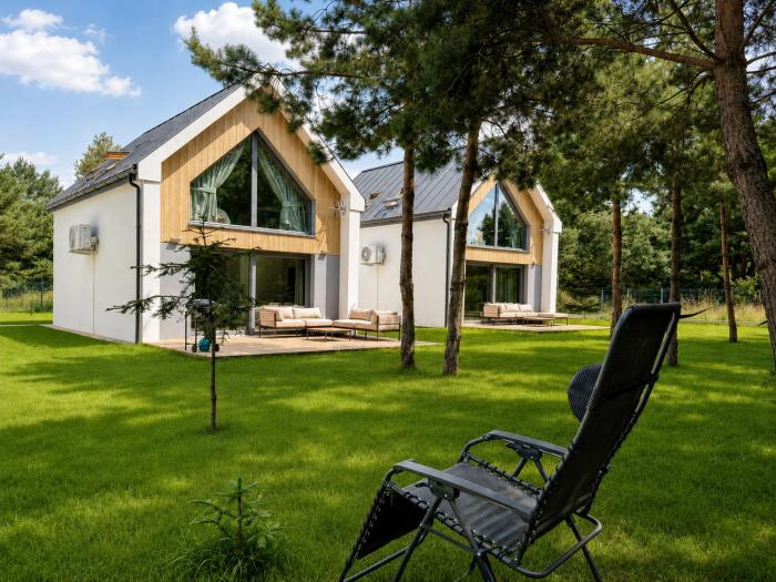 Przytulny domek Hampton nad Jeziorem Niesłysz