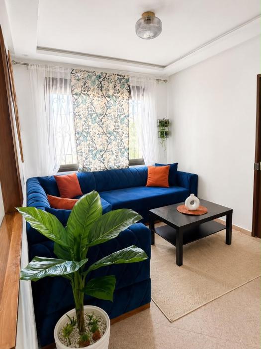 Apartment with pool Beach 2 min away Air-conditioned