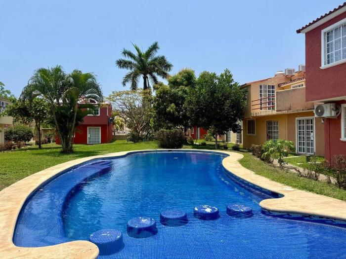 House in Private condo with Pool