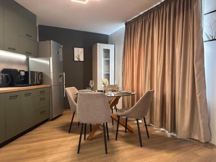 Casmere Suite