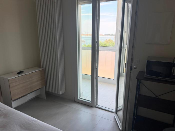 Bella Laguna Rooms Lagoon Beach & Parking