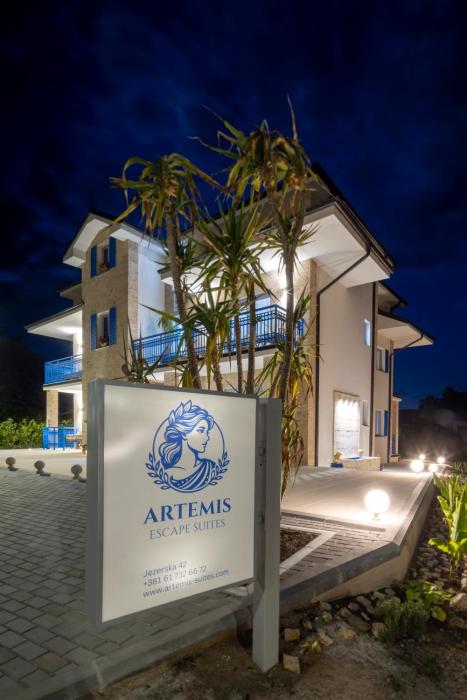 Artemis Escape Suites Srebrno Jezero