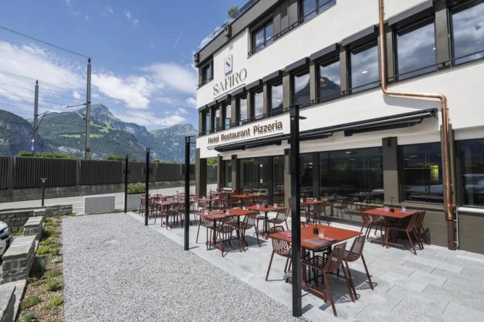 Hotel Safiro