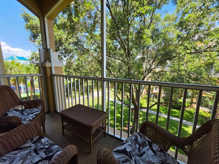 Cozy 2BR Mickey condo in Windsor Hills with view
