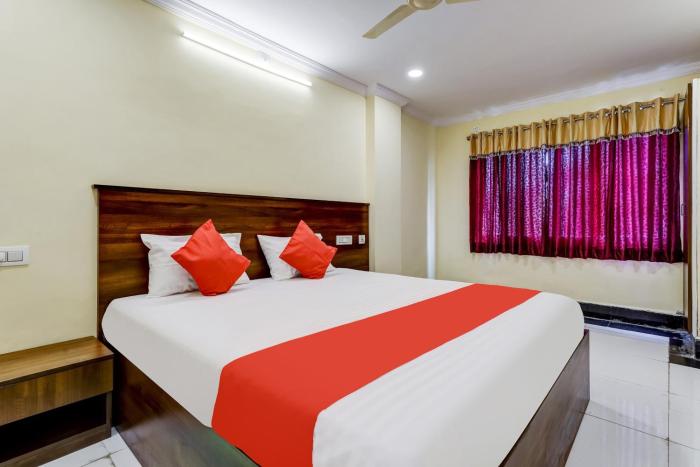 Collection O Srinivasa Residency