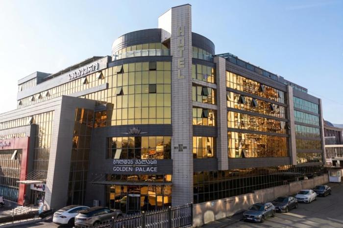 Golden Palace Hotel
