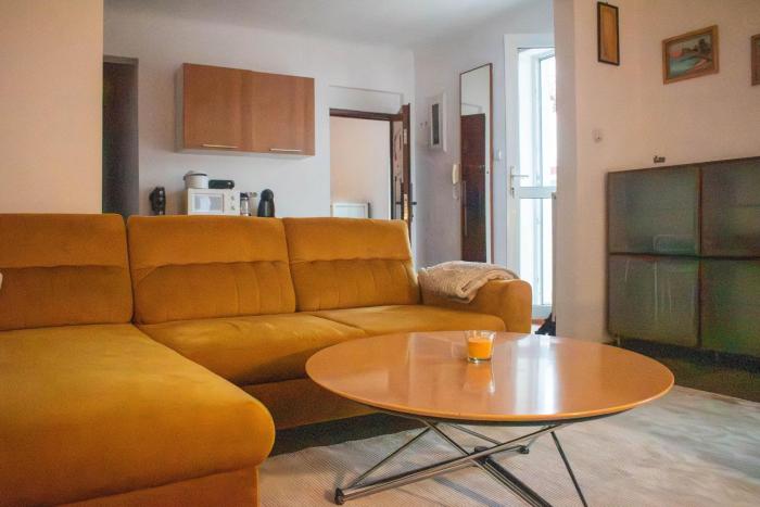 Sunny 1-Bedroom near Obor with Garden Patio and Workspace