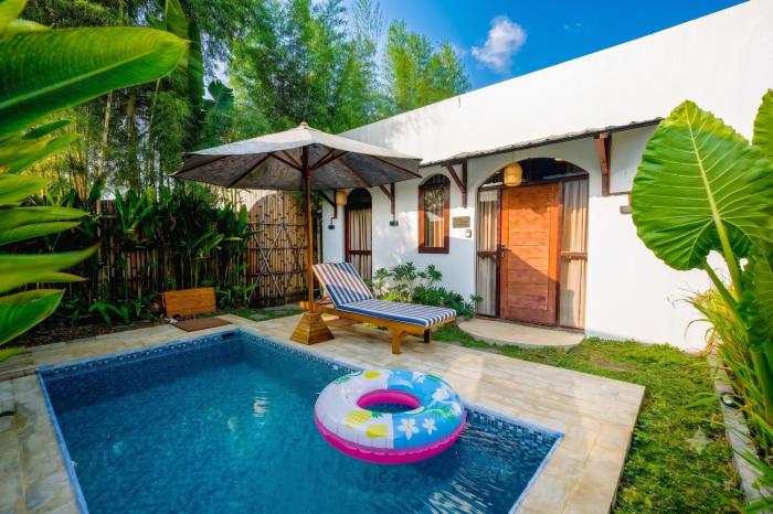 The Phalosaa Villas - Homewood 2BR Private Pool Bathub