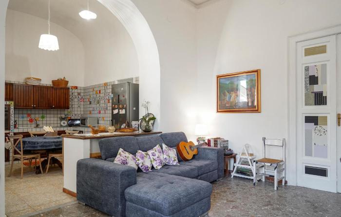 2 Bedroom Nice Apartment In Pizzo