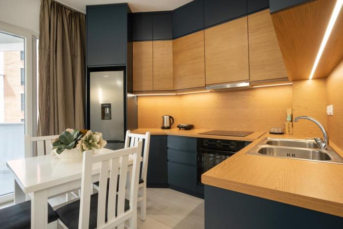 MaisonNova Deluxe 2