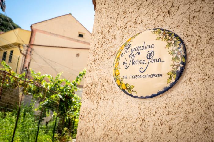 Il giardino di Nonna Pina