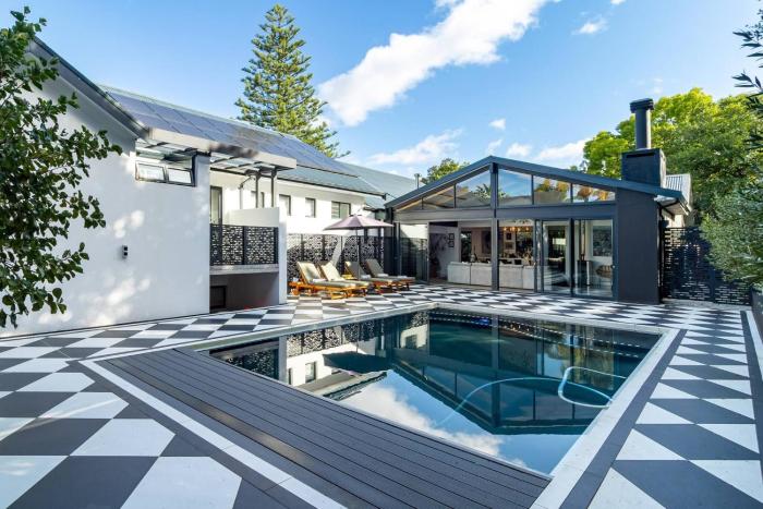 Midcentury Modern Villa