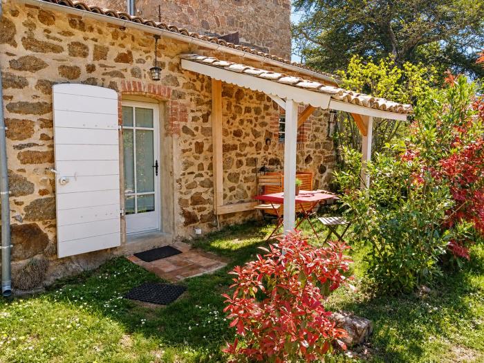 "LAtelier de Pierre" Gîte Atypique