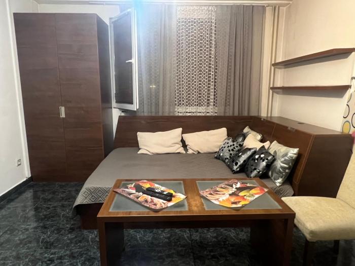 Lozenets Studio close to metro station and centre of town for 3 persons