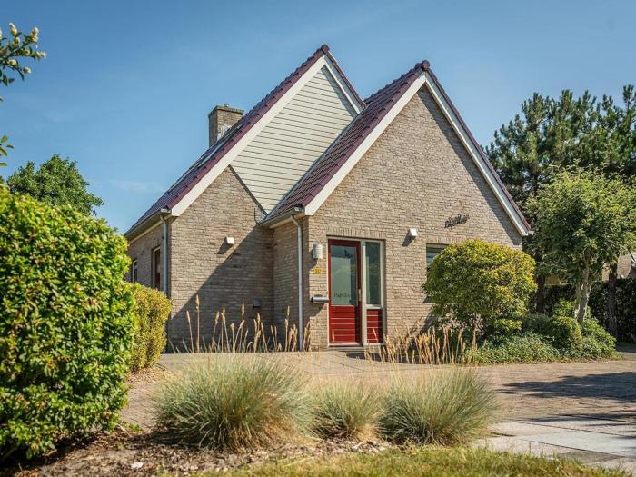 3-Bed Villa with Whirlpool