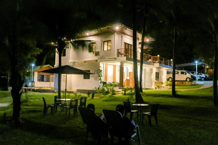 Coco Palms Homestay, Coron