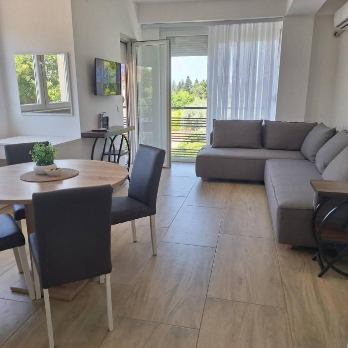 Apartments Lakeside Elesec