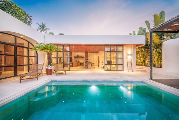 Gold Rise Villa 2BR Tropical Paradise Near Ubud