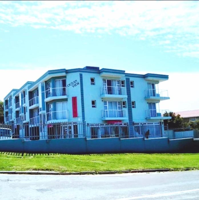 Sea la vie at Jbay