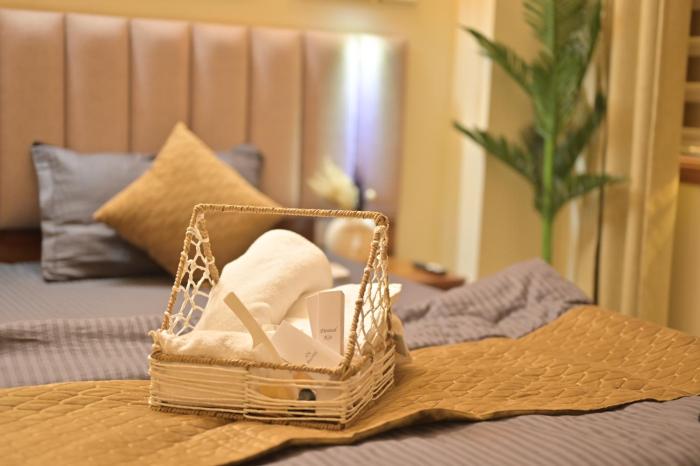 skyNest stays couple friendly near cyber hub and galleria