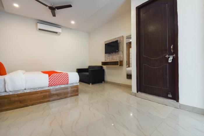 Hotel o Shivaay Phase 1 Mohali Bus Terminal