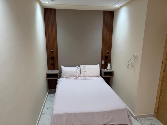 Modern Smart Studio