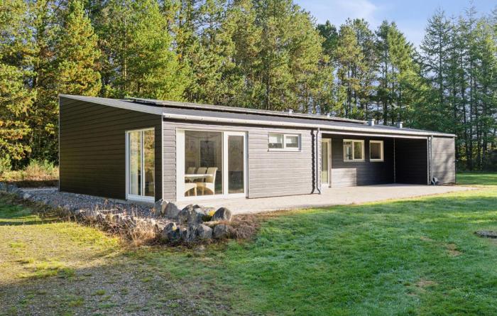 Awesome Home In Bording With Sauna
