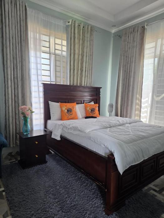 VC Heritage Residences