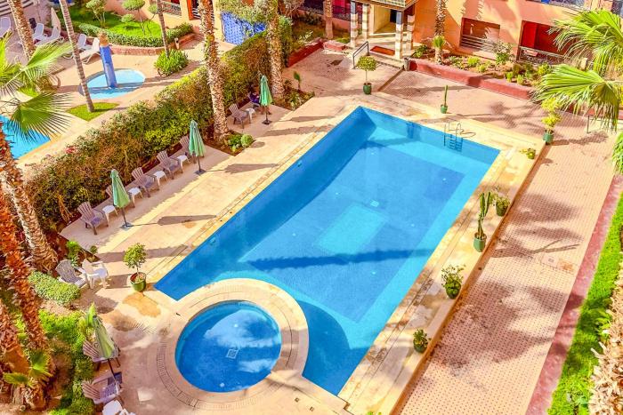 19 - Wintering, NEW 2-bedroom apartment, Pool & Security