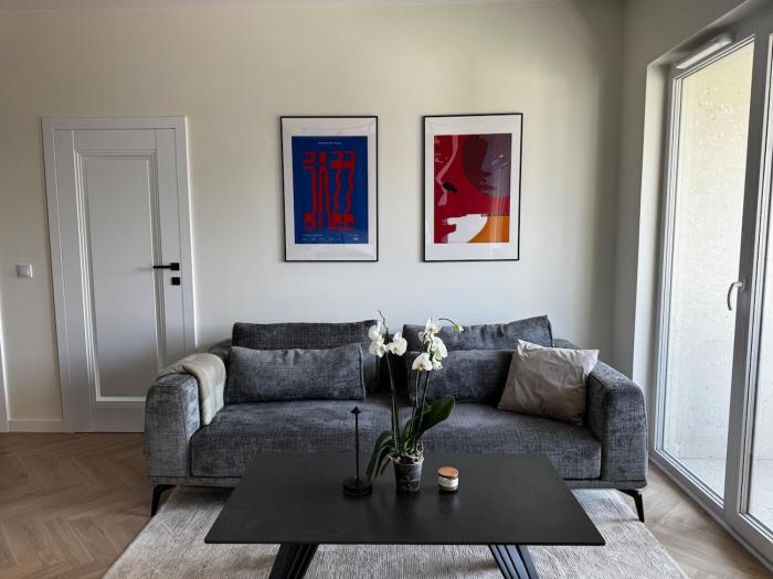 Modern Mokotow Warsaw Apartment
