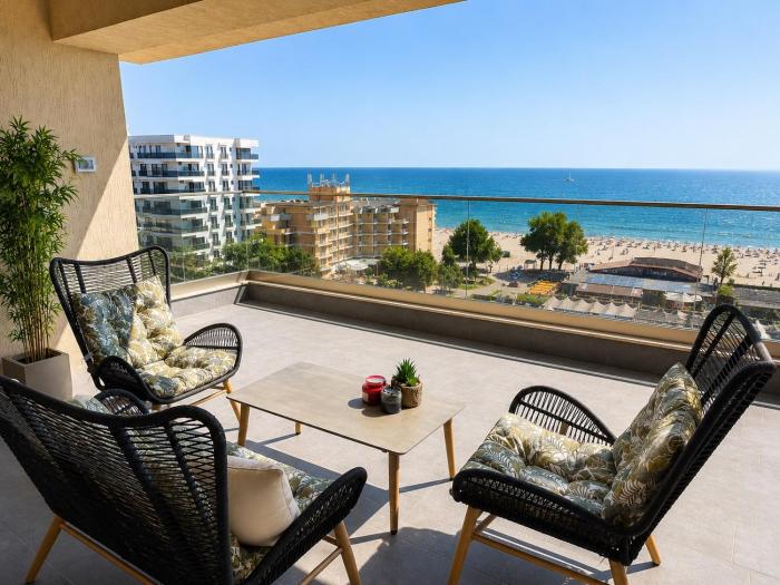 Deluxe Penthouse Mamaia Panoramic Sea & Lake view