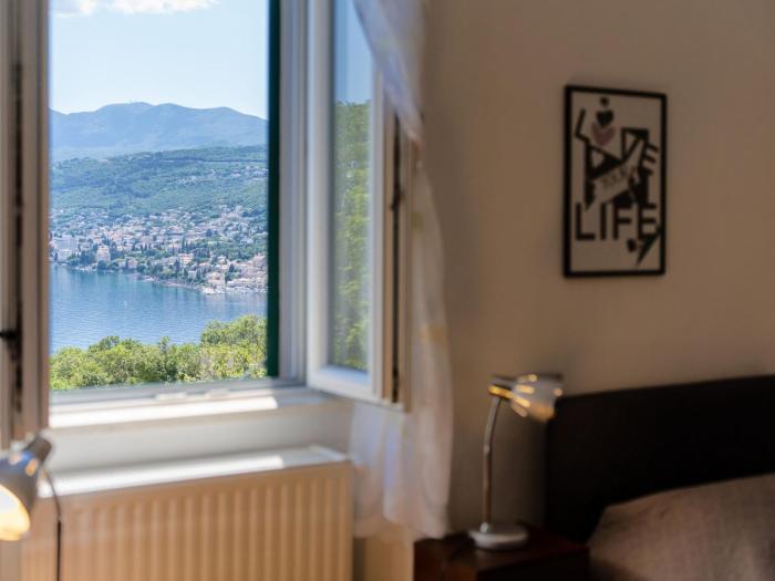 Apartment Chloee by Interhome