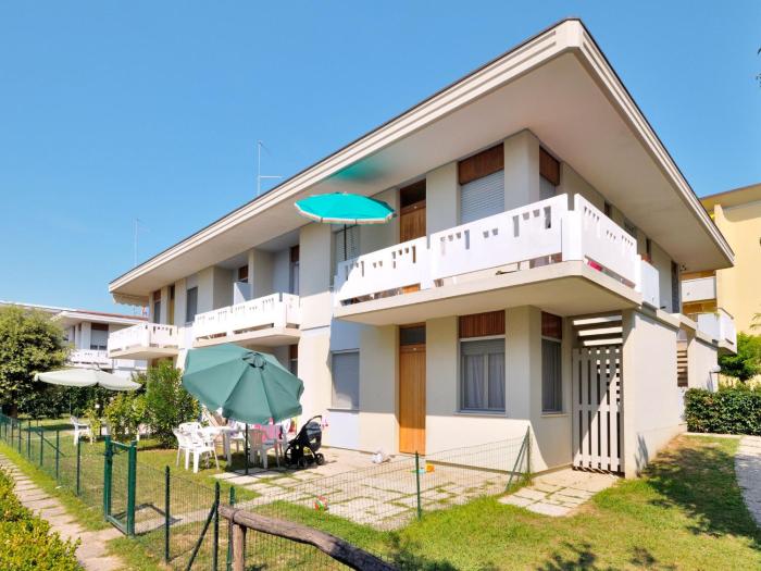 Apartment Diana-2 by Interhome
