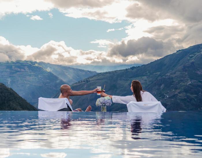 Luna Volcán, Adventure SPA - formerly Luna Runtún
