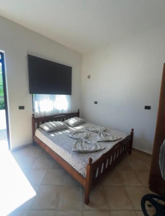 ApartHotel fahria Velipoje