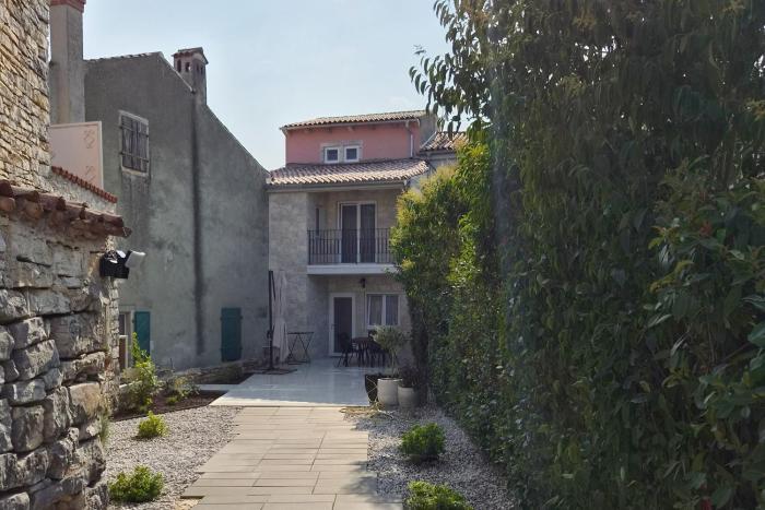 Holiday house with WiFi Rovinjsko Selo, Rovinj - 3431