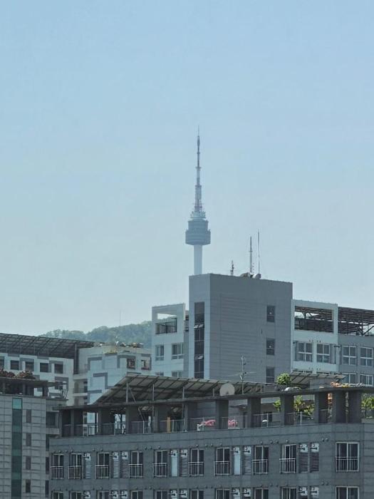 Jinwo House