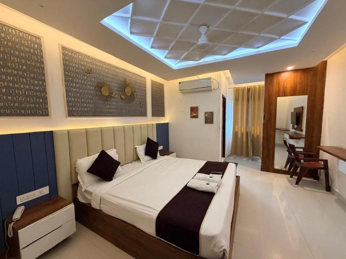 SNR VENUS HOTELS