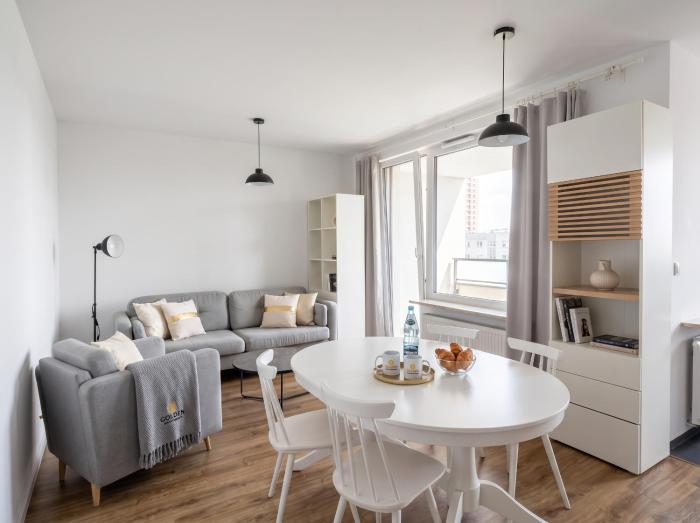 Panorama Apartment - Rondo ONZ - Luxury Warsaw Stays - 2 Bedrooms - Pereca street