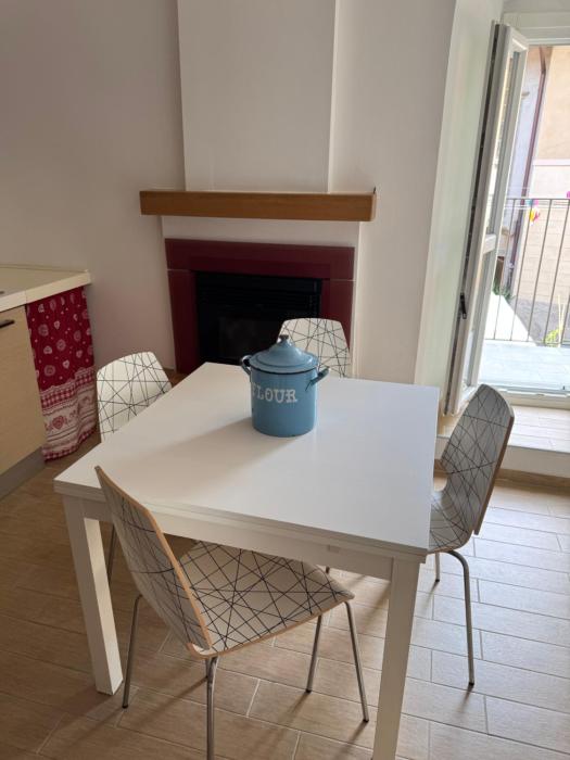 L4K3 Artist Centre- Free Pool, Balconies, 100 m Lake & Restaurants, Washing Machine, 70 m2
