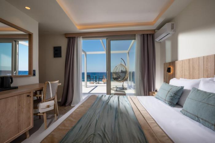 San Marine Beach Hotel, Heart of Chersonissos, Steps from the Sea