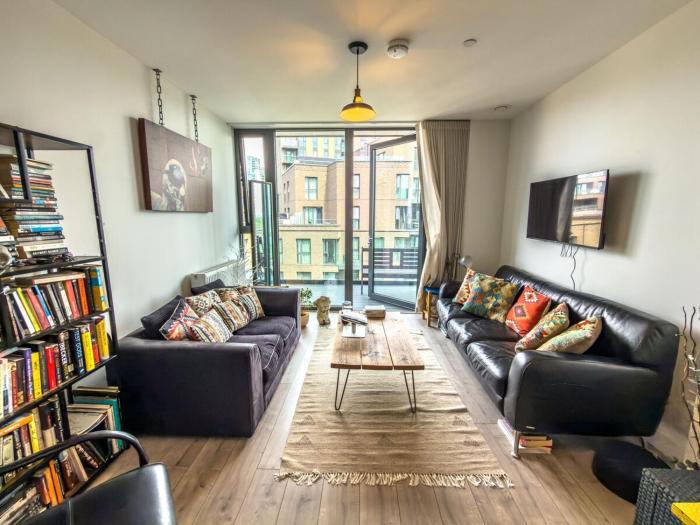 #177 Stylish Finsbury Park Retreat - Sleeps 2