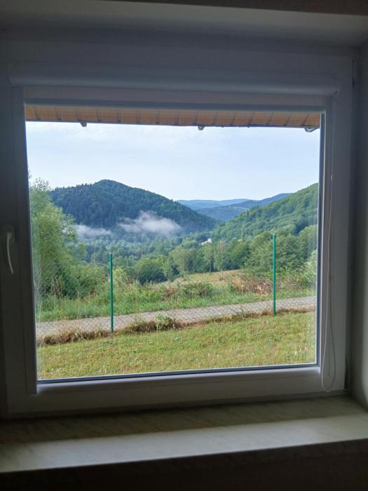 Tęczowe Wzgórze Bieszczady I 887 - 507 - 298