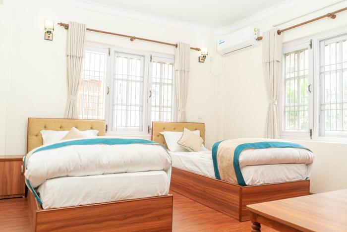 Hill View Apartment