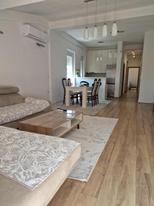 DiLa Apartment